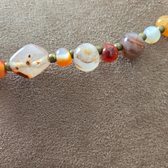 Vintage Natural Agate Beggars Beads Polished Stone Necklace Brass Spacers - Picture 4 of 8